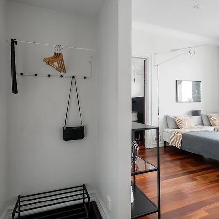 Unique In A Historical Building In Downtown Apartment