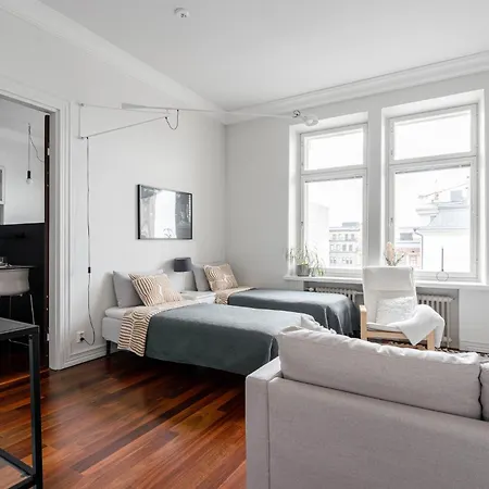 Unique In A Historical Building In Downtown Apartment