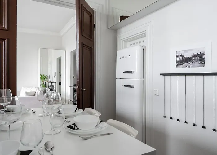 Huoneisto Unique In A Historical Building In Downtown Tampere